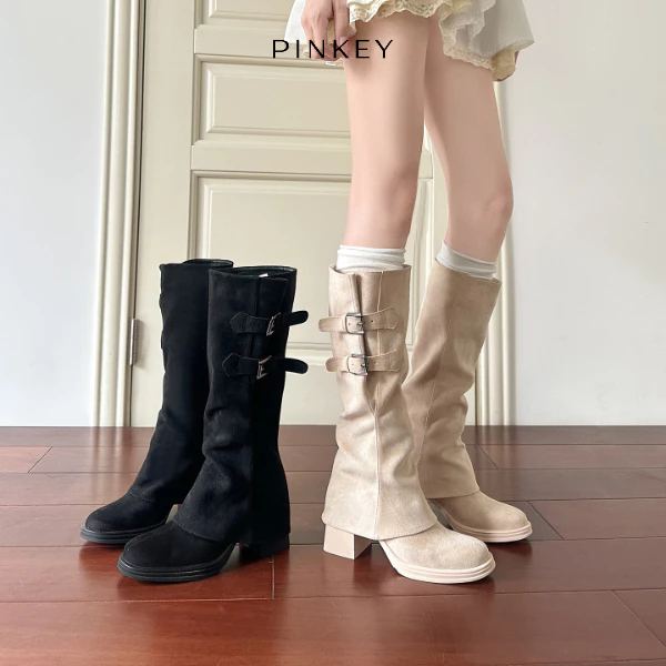 PINKEY P419 Long Boots Wanita Suede Korea – Knee High Boots 2 Buckle, Hak Tebal Nyaman Musim Dingin