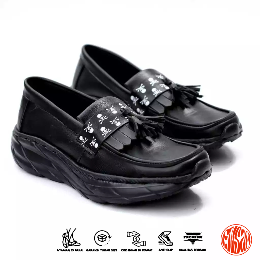 Sepatu Sneakers Pria Hitam Kulit Sintetis