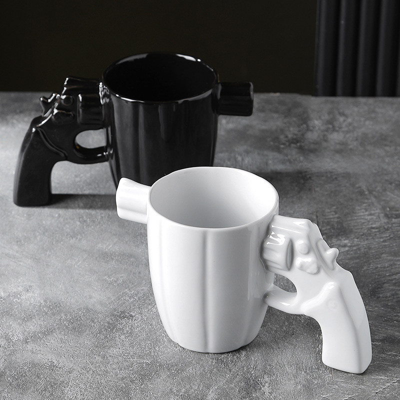 Creative Revolver Pistol Mug Personalized Shape Coffee Cup Large Capacity Water Cup Creative