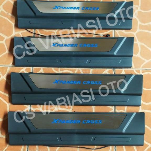 Side Scuff Plate Lampu Sillplate Samping Xpander Cross