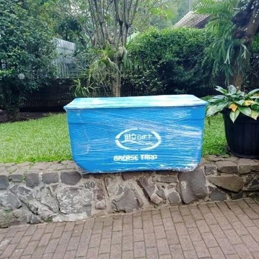 ALAT PENYARING LEMAK , GREASE TRAP , FIBER TAHAN LAMA KAP.100 L