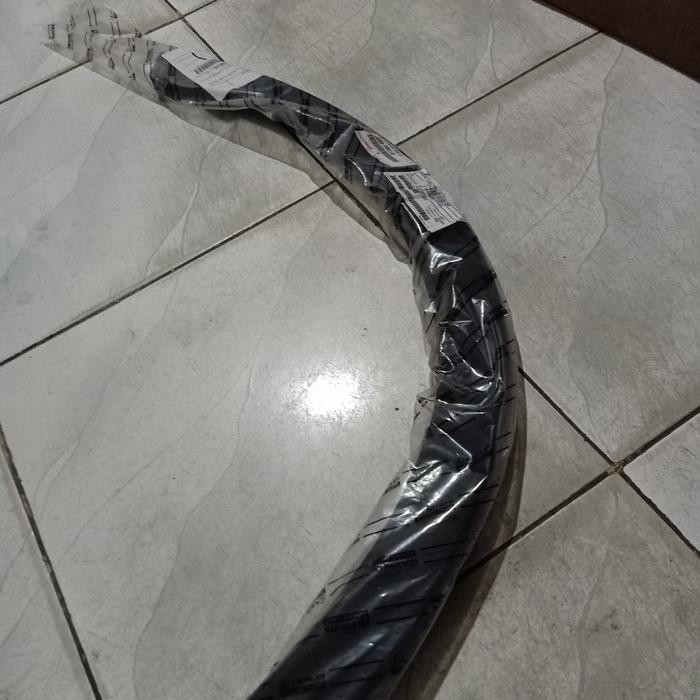 over fender/spoiler fender depan innova reborn venturer..original