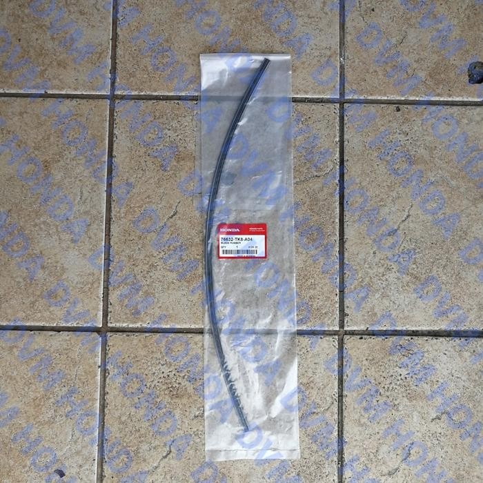 Karet Wiper Kanan Original Hrv Rv