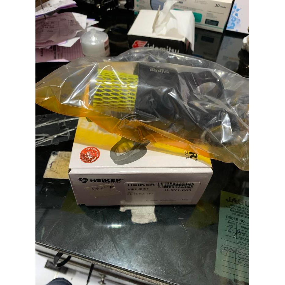 Yoke Kopel, Carry Futura Injection,