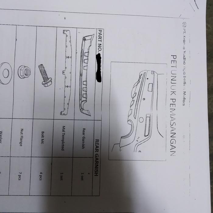 Spoiler Garnish Bemper Belakang Outlander Sport 2012-2013 Limited Asli