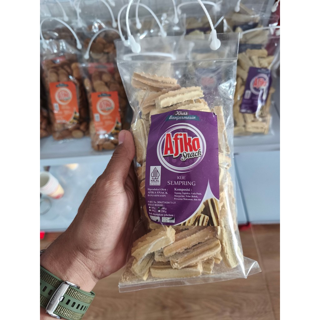 

AFIKA KUE SEMPRING 200G