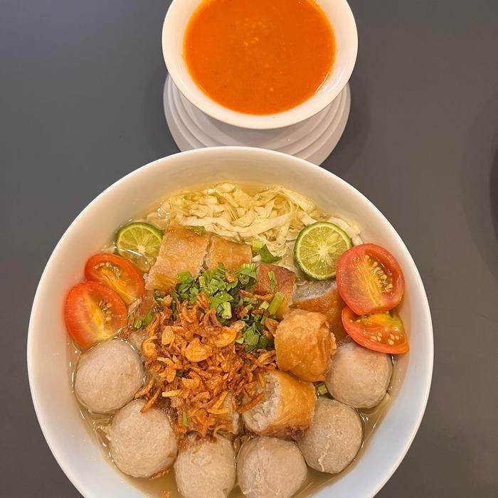 

BAKSO SOTO E MAMA U SPESIAL
