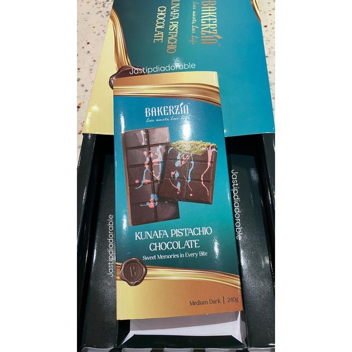 

Coklat Dubai Bakerzin Chocolate Pistachio Kunafa