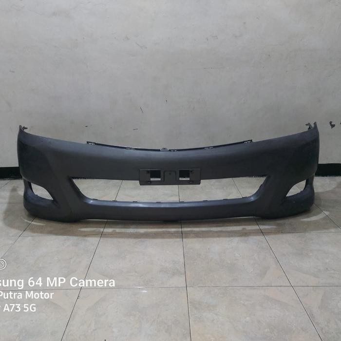 Bumper Bemper Depan Innova 2009-2010 Original Second
