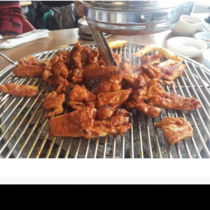 

Dakgalbi ( ayam pedas korea dengan bumbu khas korea )