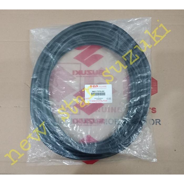 Karet Kaca Samping Belakang Futura