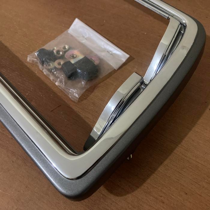 Ring Rim Stoplamp Frame Lampu Stop Kanan Rh Corona Rt100 Rt102 Rt104 Rt105 Rt118 Rt119