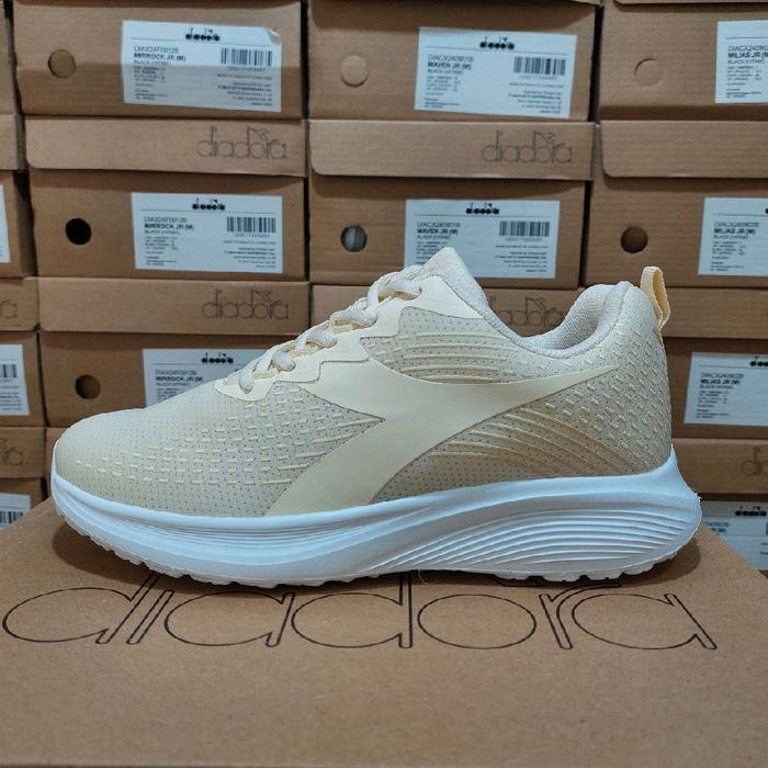 Sepatu Diadora Melan Original Women's - Beige
