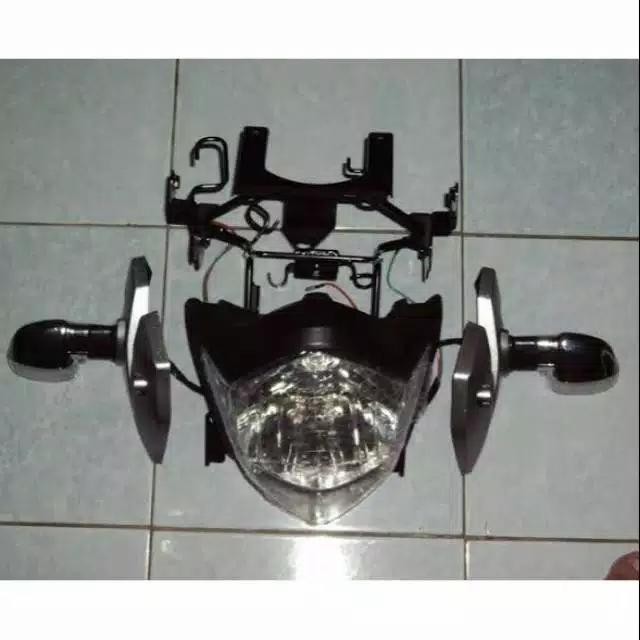 PREMIUM SATU SET LAMPU DEPAN VIXION OLD BREKET KUPINGAN DAN LAMPU SEN VIXION