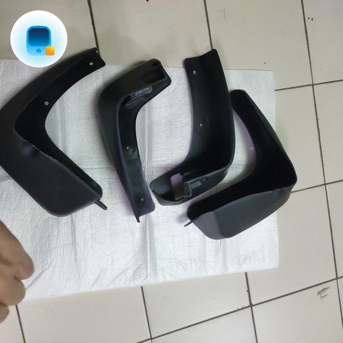 Karpet Lumpur Suzuki Ertiga