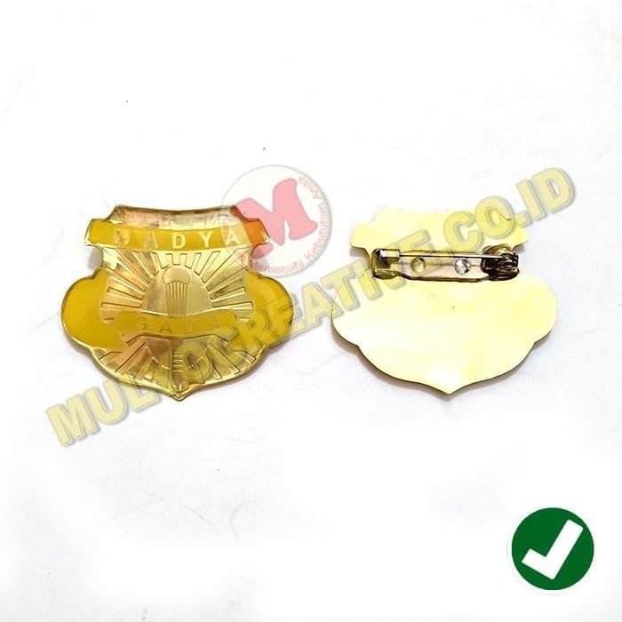 

Lencana Brevet Satpam Gada Madya Warna Kuning Murah Pin Satpam PREMIUM