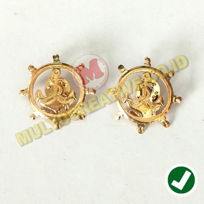 

Pin Kerah Kopsteken Logo Jangkar Sekolah Pelayaran - Pin Monogram PREMIUM