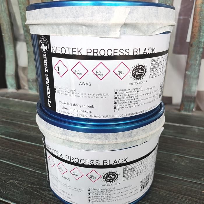 

Tinta Cetak Grafis warna Hitam - 1 kg