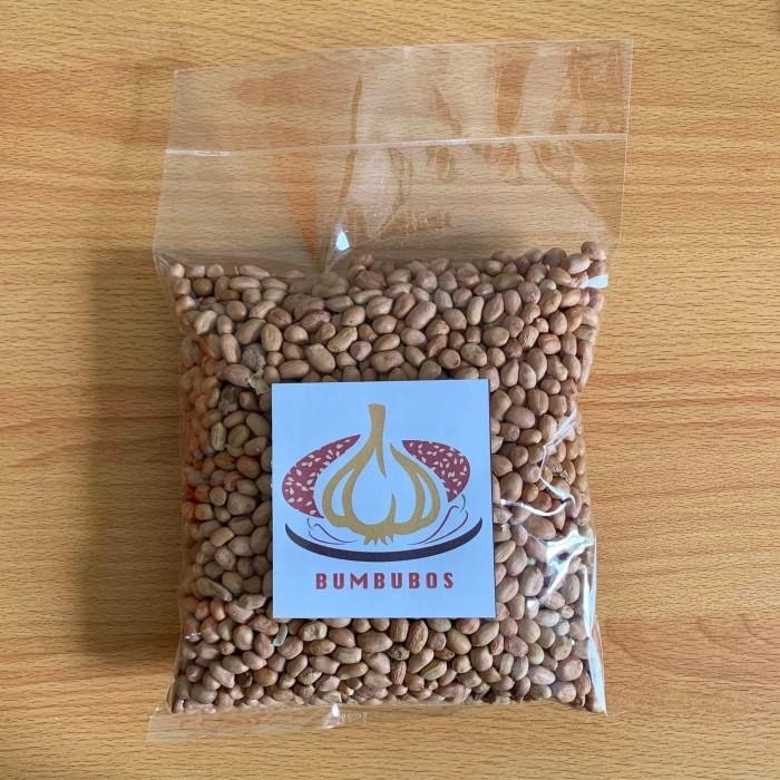 

Kacang Tanah India 1 Sak Karung Ball 25 Kg - Sedang 80/90