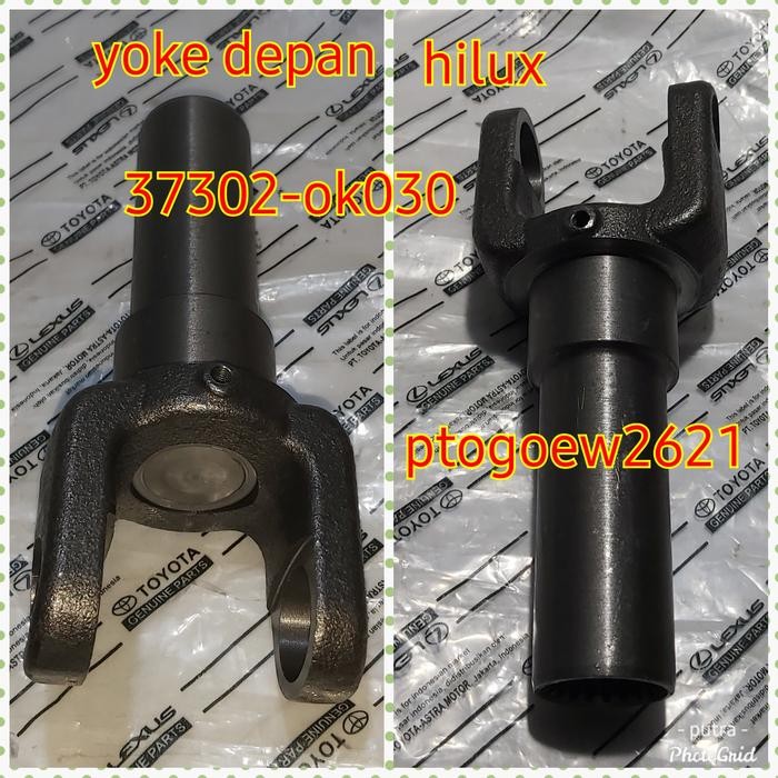 Yoke Sleeve Propeller Depan As Jantan Hilux Dc Oem Toyota
