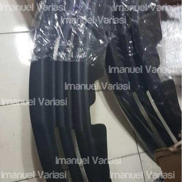 Grill Custom Livina 2008-2011