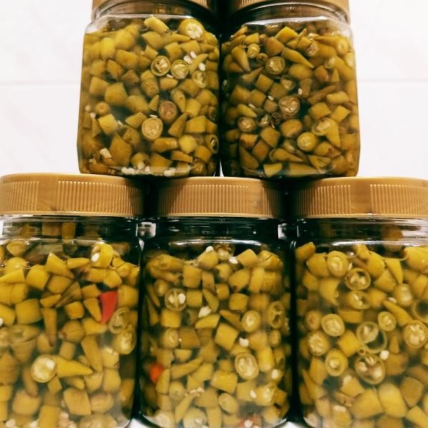 

acar cabe rawit potong