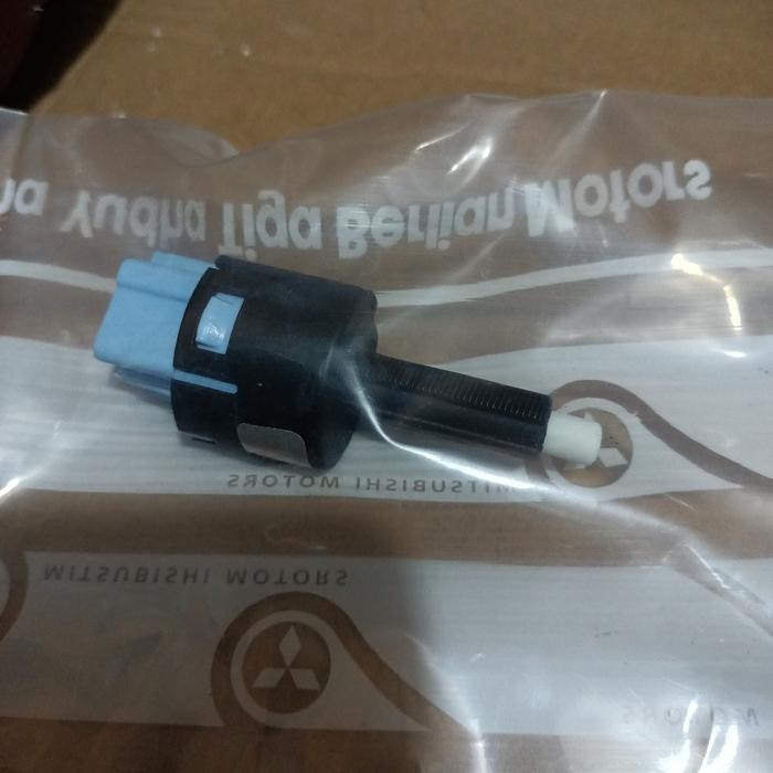 Switch Rem Stop Switch Mitsubishi Lancer Outlander Mirage Pajero Oem Kode 026