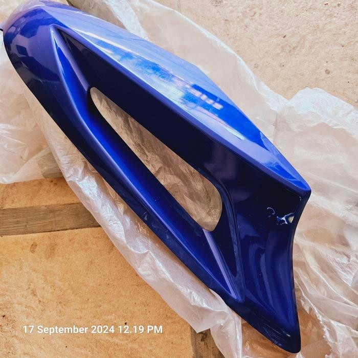 Cover Mp Blade Kanan Biru . 64400-Kwb-920Ptb