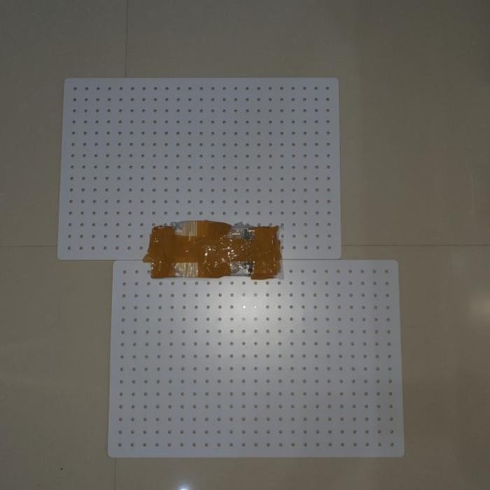 

Jual papan gantung/bolong 60x40cm Pegboard dekorasi kamar/dapur Dinding