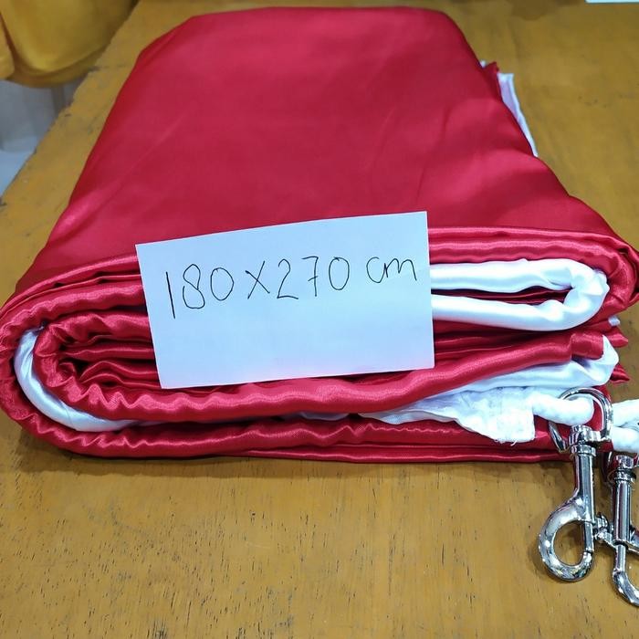 

Terlaris bendera merah putih bahan satin ukuran 180 x 270 cm pakai pengait SALE