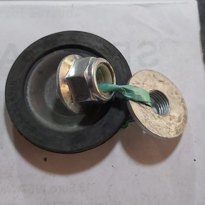 Karet Atas + Baut Shock Breaker Depan Mobil Peugeot 408 3008 5008 Rcz Karet Support Kode 067