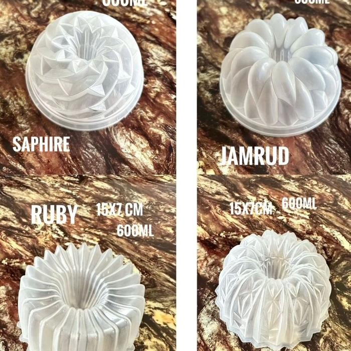 

Promo Paket Isi 4 Pcs Mix Loyang Puding Series 3 - 15X7 Cm Tbk