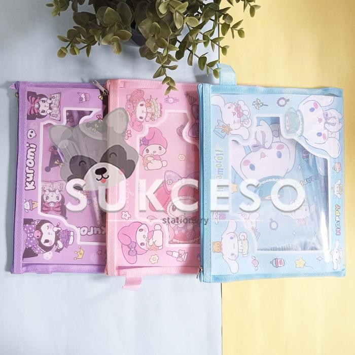 

READY Fancy Study Set Zipper Sanrio 6027 A5 / Paket Alat Tulis Kotak Pensil Jaring Ukuran Kwarto 6