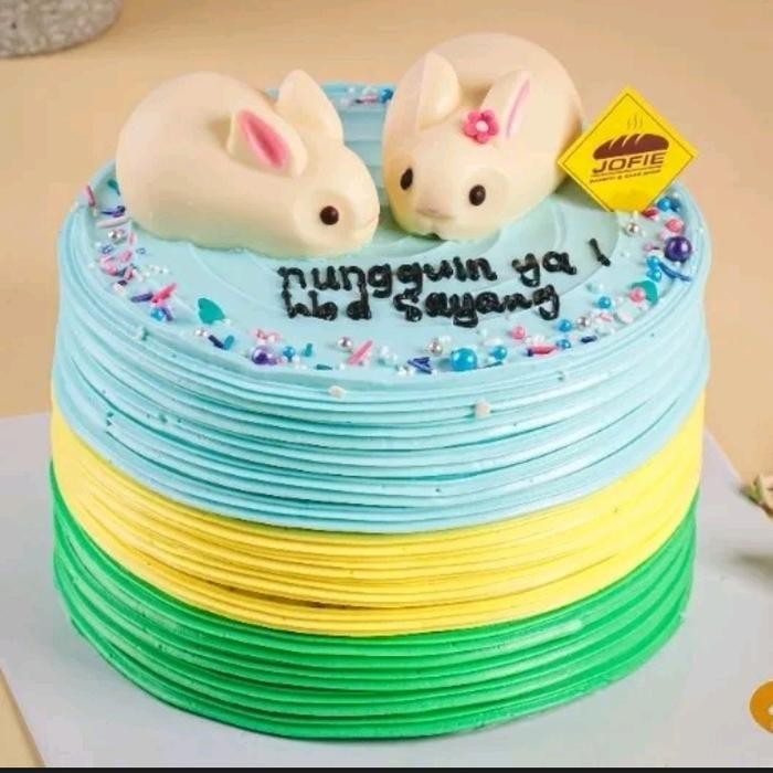 

Blackforest Birthday Cake / Kue Ultah Anak - Couple Rabbit