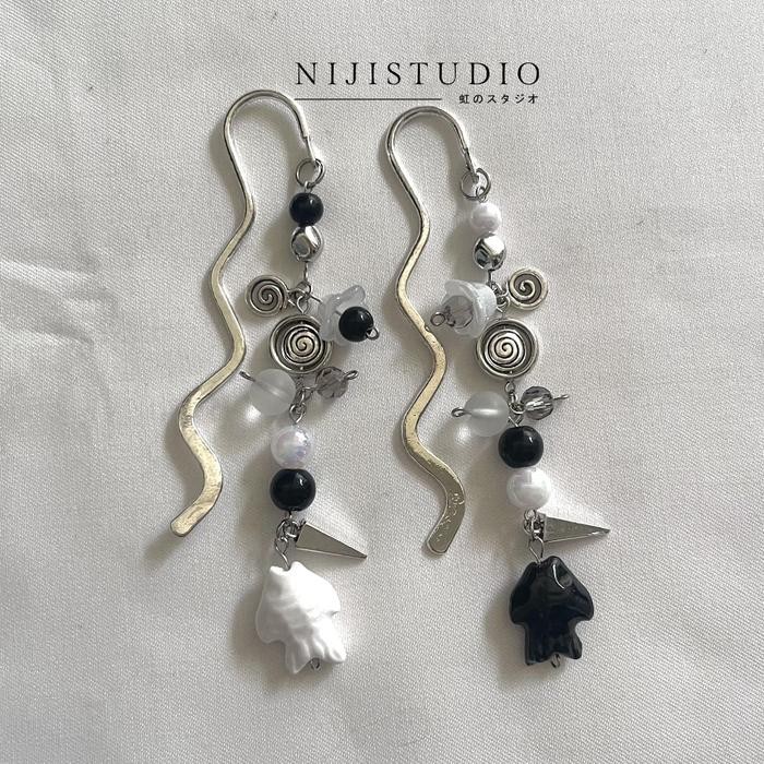 

penanda buku satosugu gojo satoru geto suguru matching beaded bookmark *