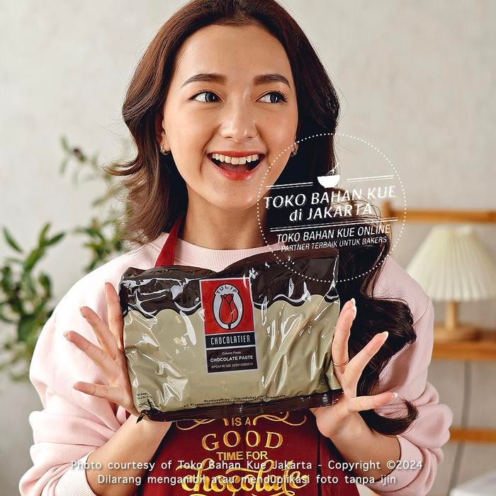 

FyZ Tulip Filling Coklat Isian Kue Roti Dark Chocolate Filling Pasta 1kg