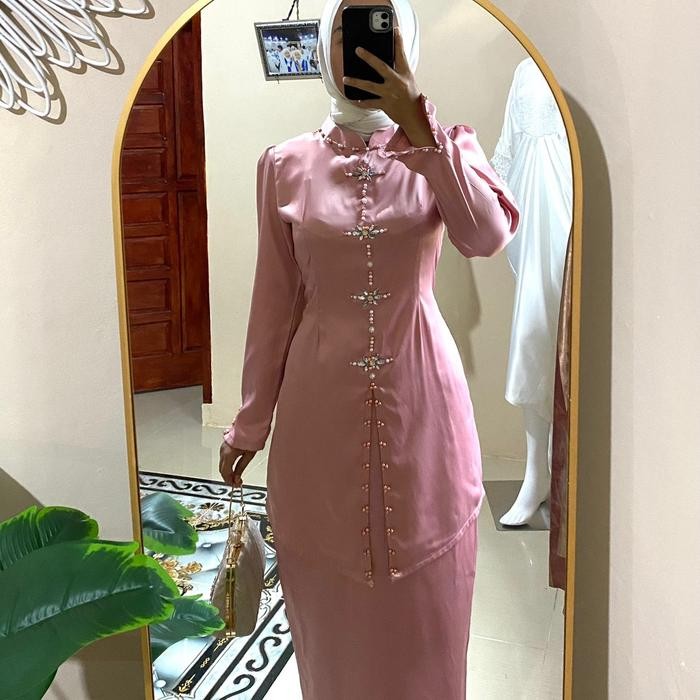 Baju Kurung Melayu Wanita Baju Pesta Kondangan Slimfit Pakaian Adat Melayu Wanita Terbatas