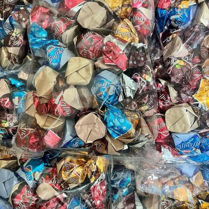 

Ger Coklat Elvan Truffle 4 Varian Rasa Mix - Chocolate Food Snack Cokelat Cemilan Makanan Manis