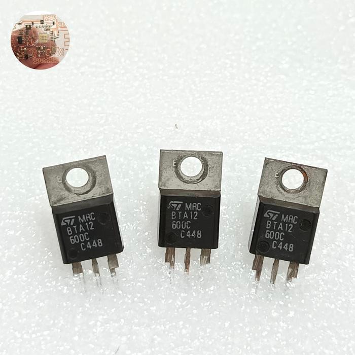 Thrystor Triac BTA 12 -600C *