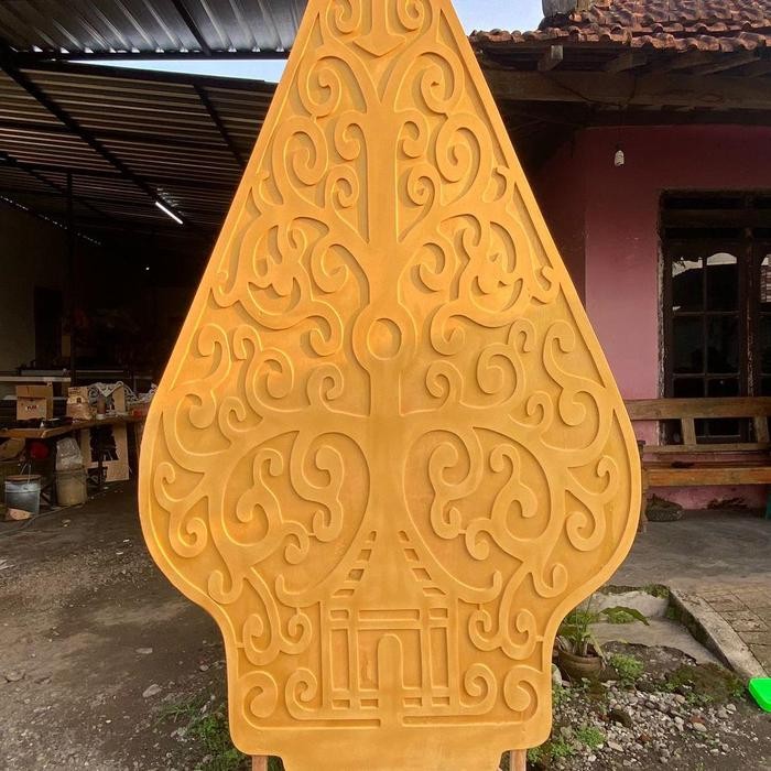 Gunungan Wayang Dekorasi T 200 cm Jumbo Ukiran Gunungan Wayang Backdrop Lamaran