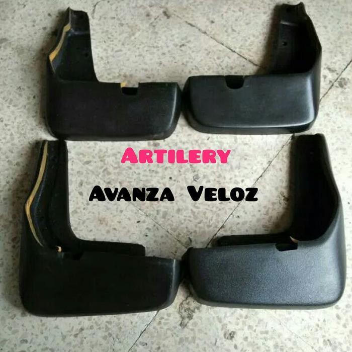 Jual Mudguard/Karpet Lumpur Mobil Avanza Veloz 1Set Original.