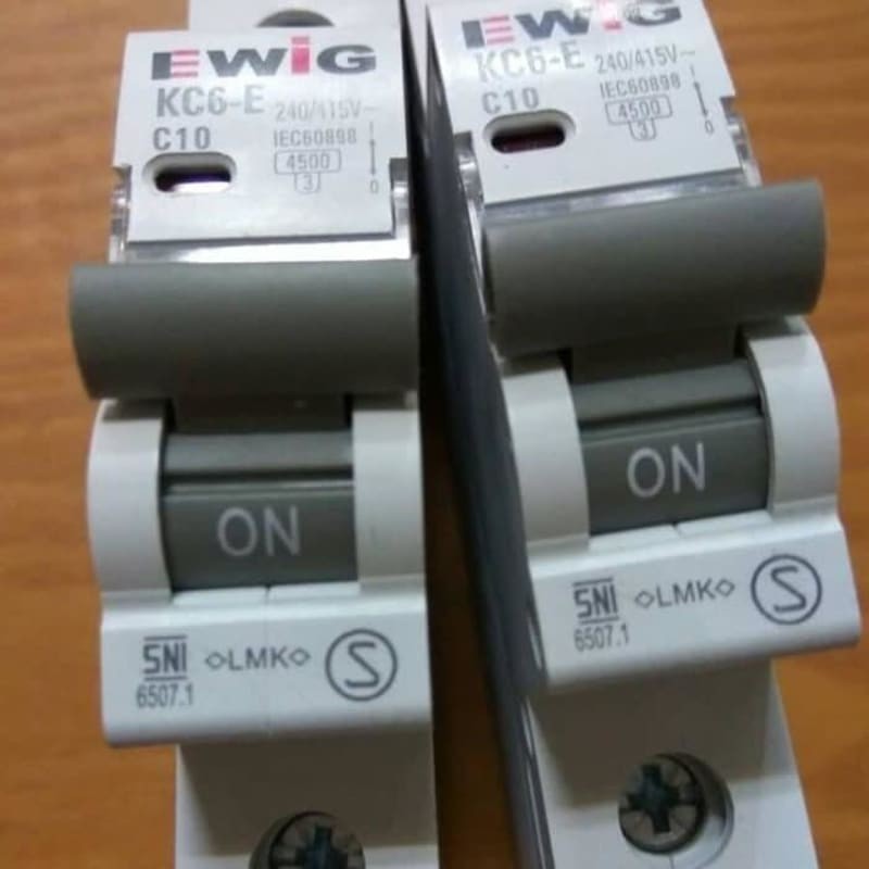 MCB 1P 10A ewig abu abu