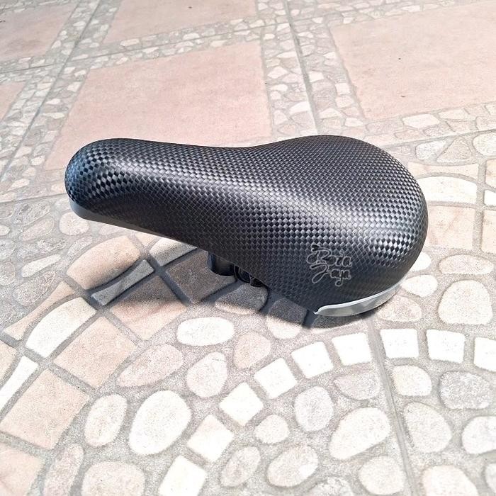 SADEL sepeda BMX INTER CORAK seperti KARBON sparepart sepeda termurah
