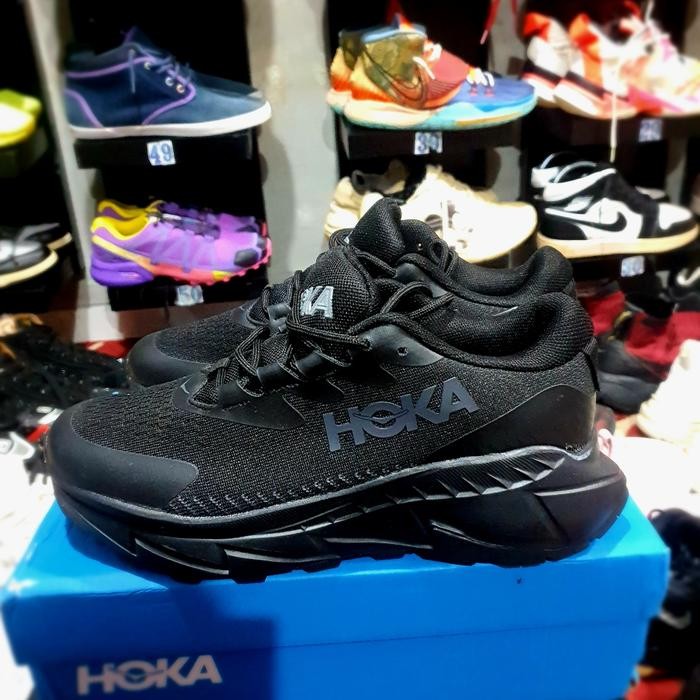 SIAPKIRIM sepatu sekolah Hoka running full black 41 READY STOCK