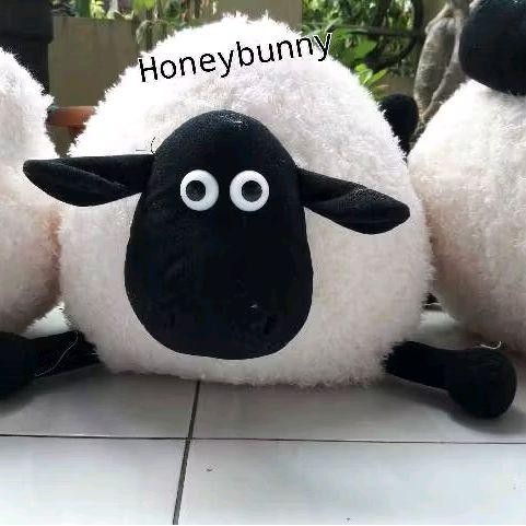 Boneka Shaun The Sheep