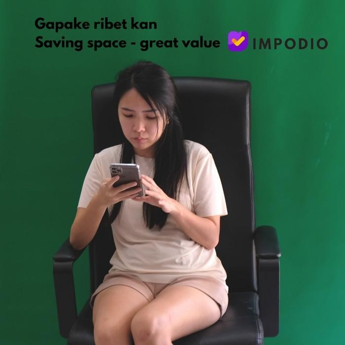 (Allthebest) Stand bentuk T + Background IMPODIO HIJAU muda/tua FREE jepit 4pcs