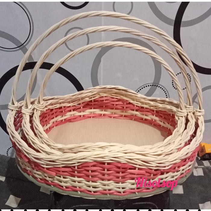 

keranjang parsel buah/bunga merah jambu tangkai 1 set isi 3