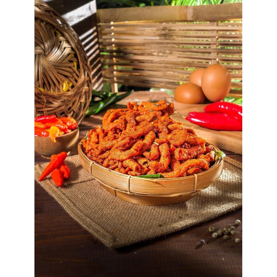 

[NEW LAUNCHING] Mamafuji - BUY 1 GET 1 Usus Ayam Crispy Original 1/2kg + Pedas Daun Jeruk 1/2kg