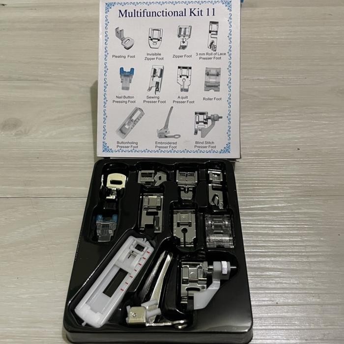 

AT 1 set isi 11 sepatu mesin portable/ janome/ singer