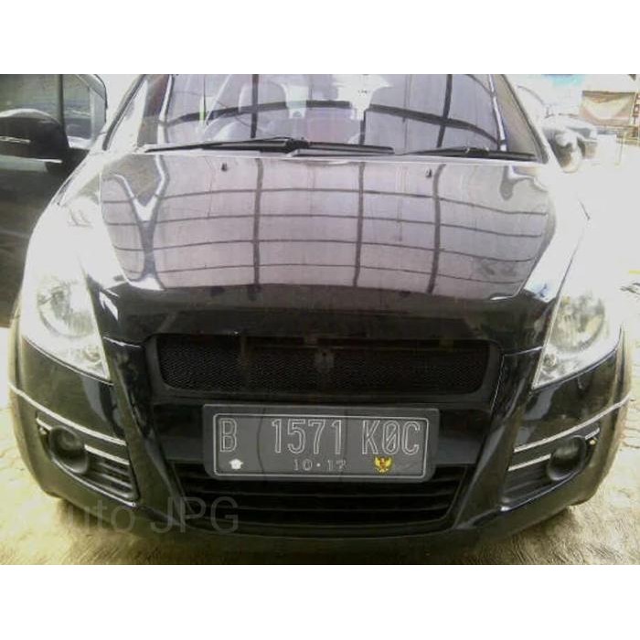 Grill suzuki splash sporty